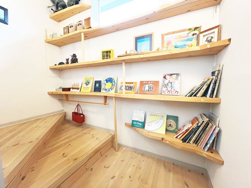 踊り場・共用スペース